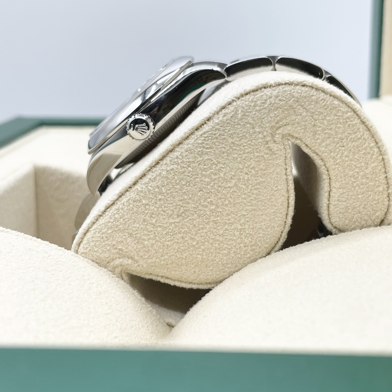 【2023年新作】31mmは「絶対あり！」ロレックス オイスターパーペチュアル 277200 オイスターブレスレット セレブレーションモチーフ 31mm