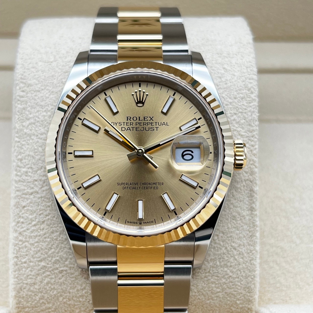 【現金特価】ロレックス デイトジャスト 126233 シャンパン オイスターブレス 36mm
