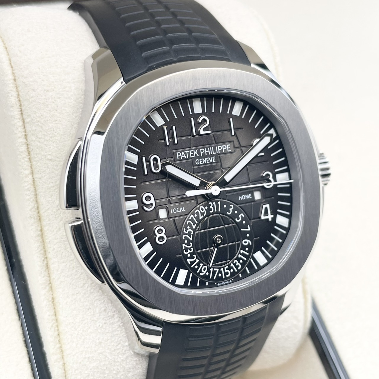 パテックフィリップ アクアノート トラベルタイム 5164A-001 ブラック 40.8mm