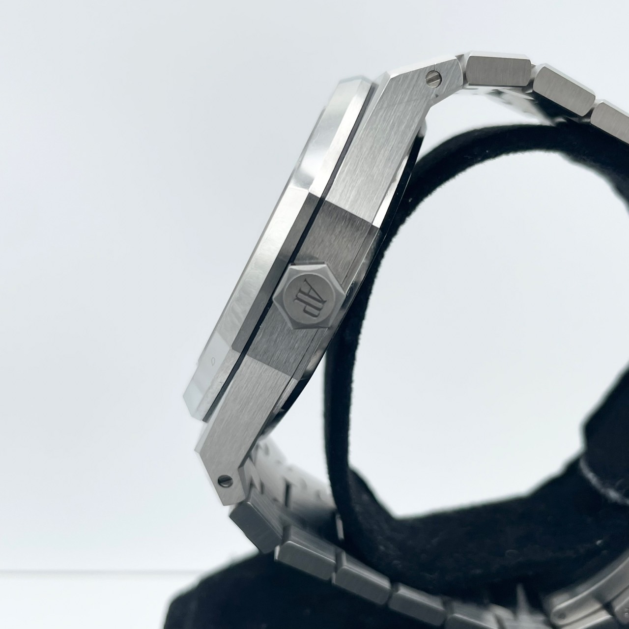 未使用 オーデマピゲ Audemars Piguet 50周年を記念キーホルダー Audemars Piguet キーホルダー 未使用 オーデマピゲ Audemars