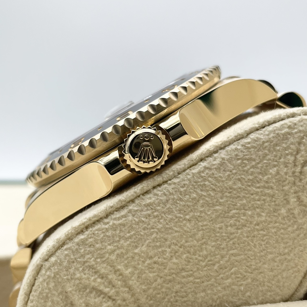 ロレックス GMTマスターII 126718GRNR イエローゴールド ジュビリーブレス ブラック 40mm