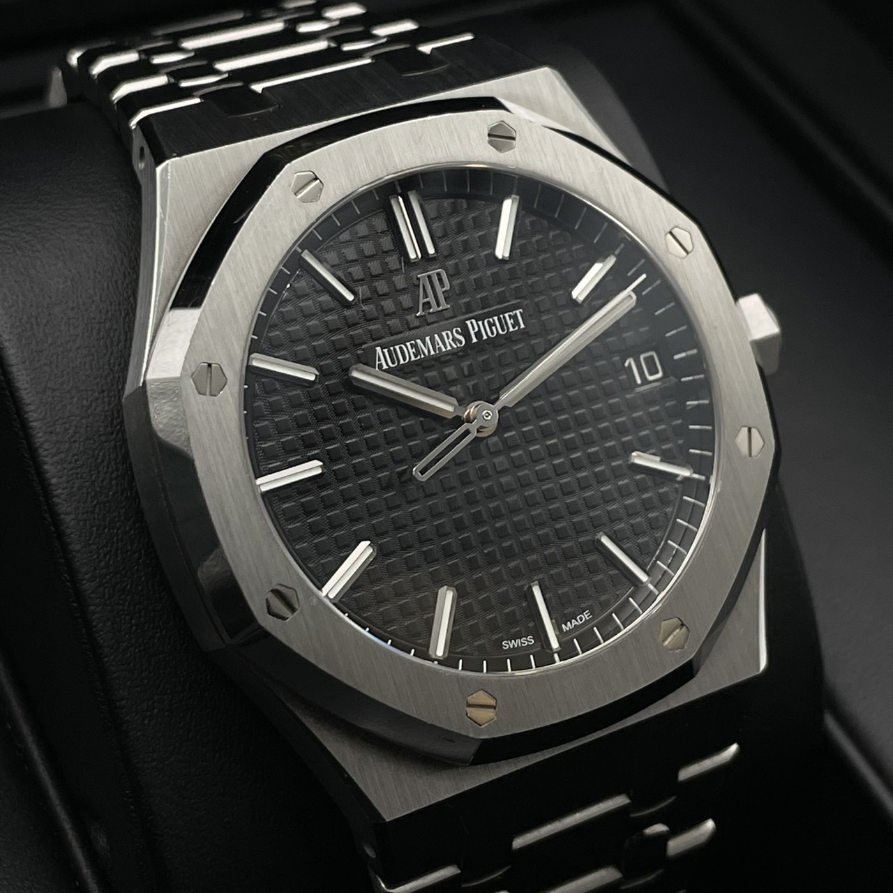 オーデマピゲ ロイヤルオーク 15500ST.OO.1220ST.03 ブラック 41mm