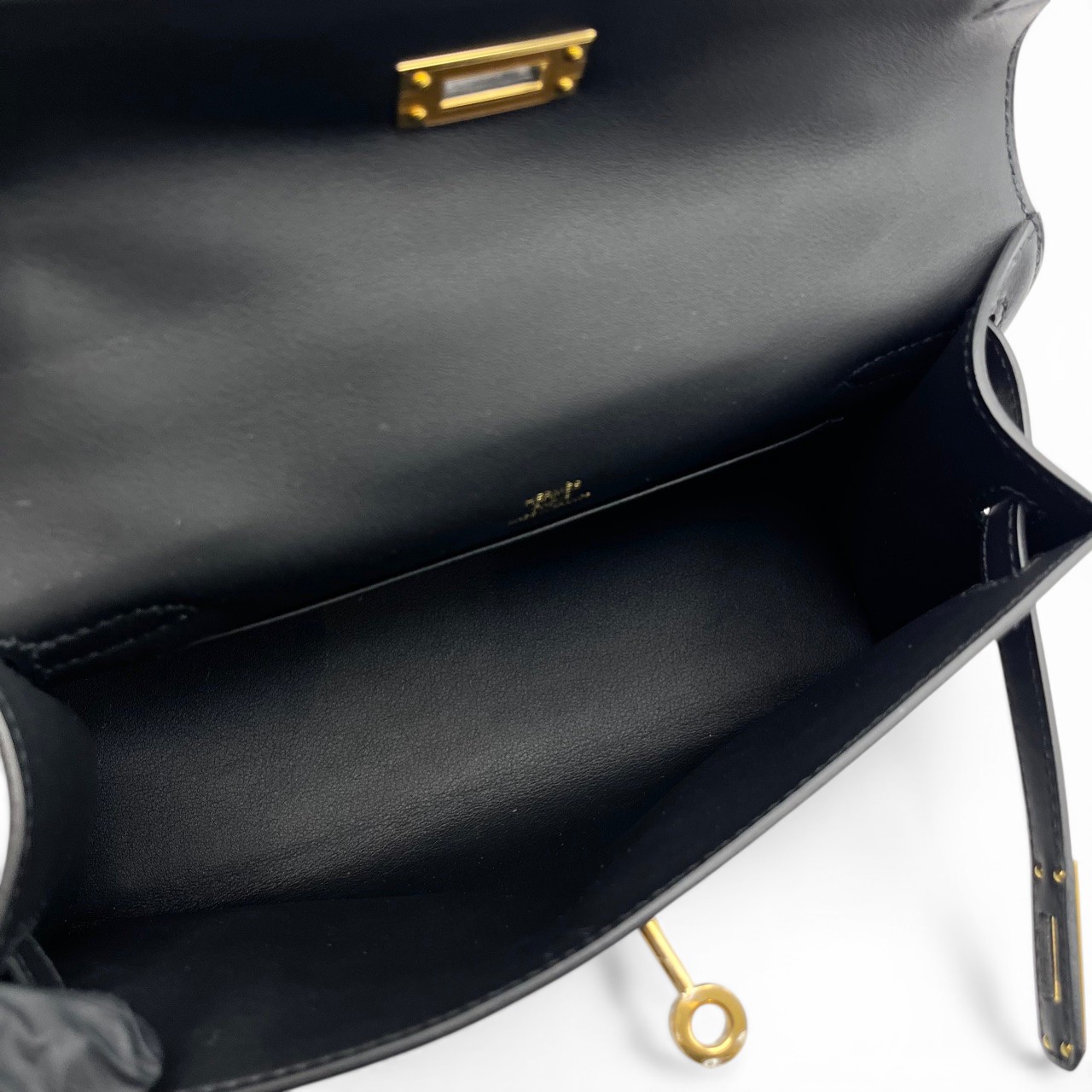 エルメス ポシェットケリー 22 ノワール スイフト ゴールド金具 K刻印