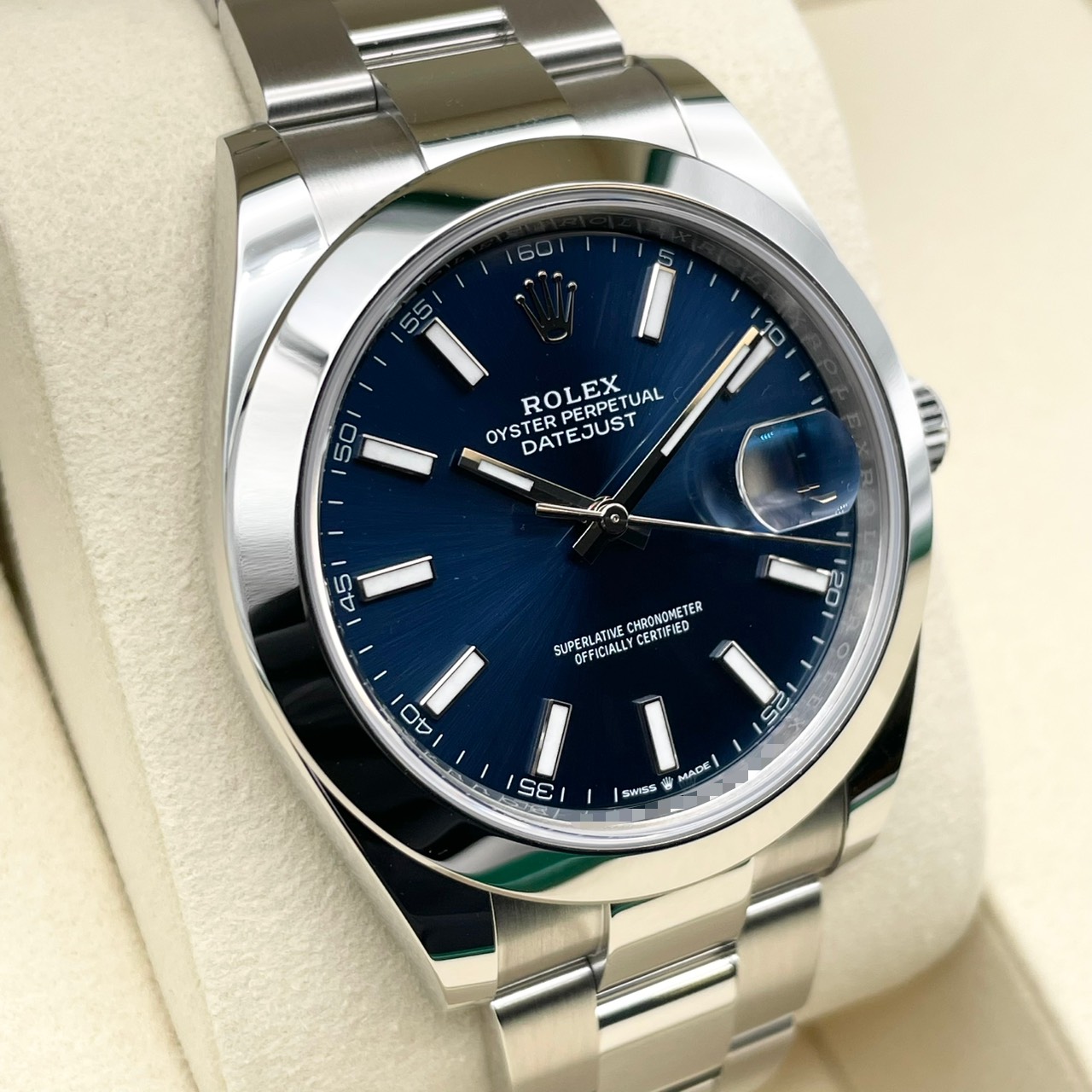 ロレックス デイトジャスト 126300 ブライトブルー オイスターブレス 41mm