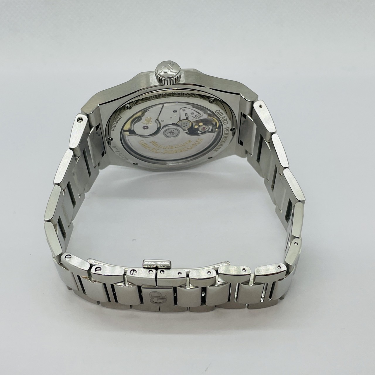 ジラール・ペルゴ　　ロレアート　ブラック　81010-11-634-11A