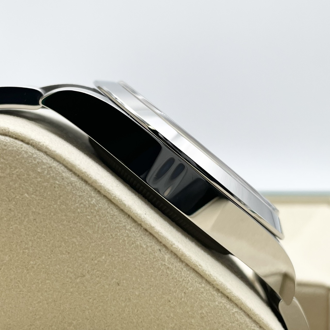 【保証書日付2025年11月】ロレックス エアキング 126900 ブラック 40mm