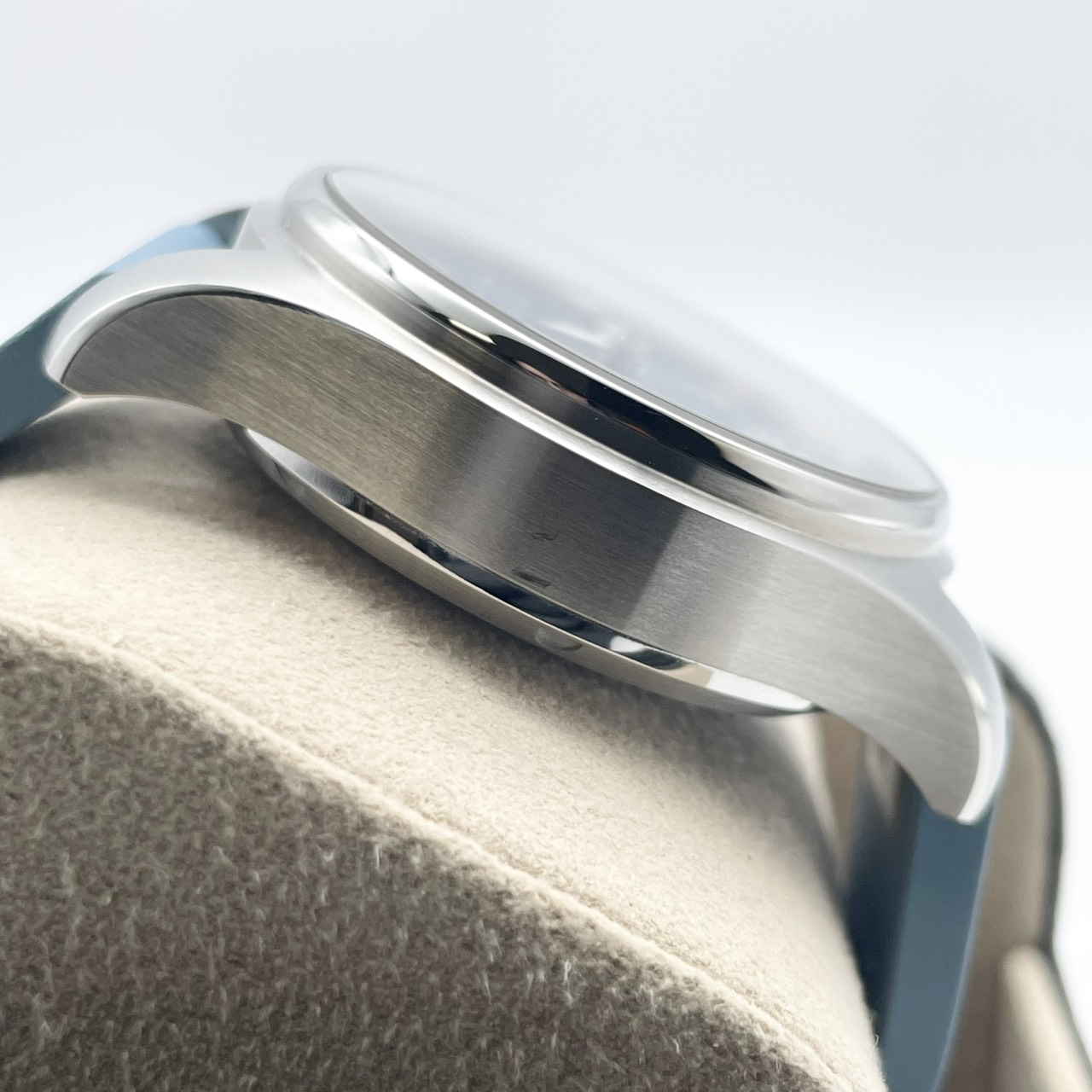 【定価約114万円！】 IWC パイロット・ウォッチ・クロノグラフ IW388117 ブルー 41mm