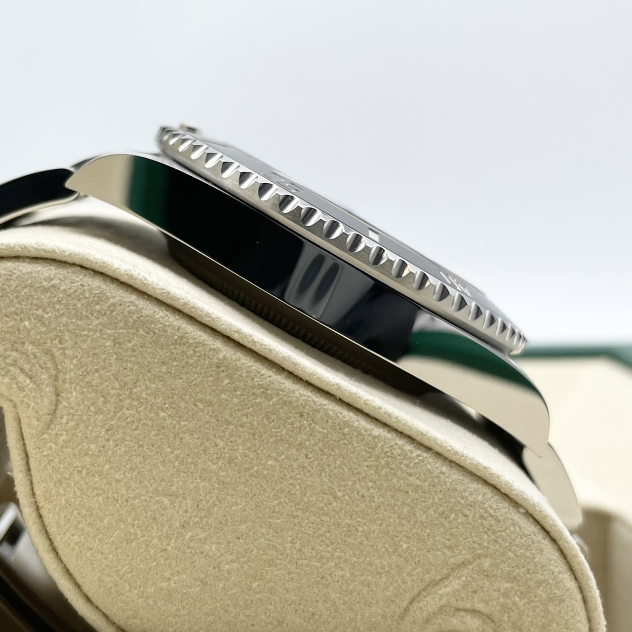 ロレックス サブマリーナーデイト 126610LN ブラック 41mm
