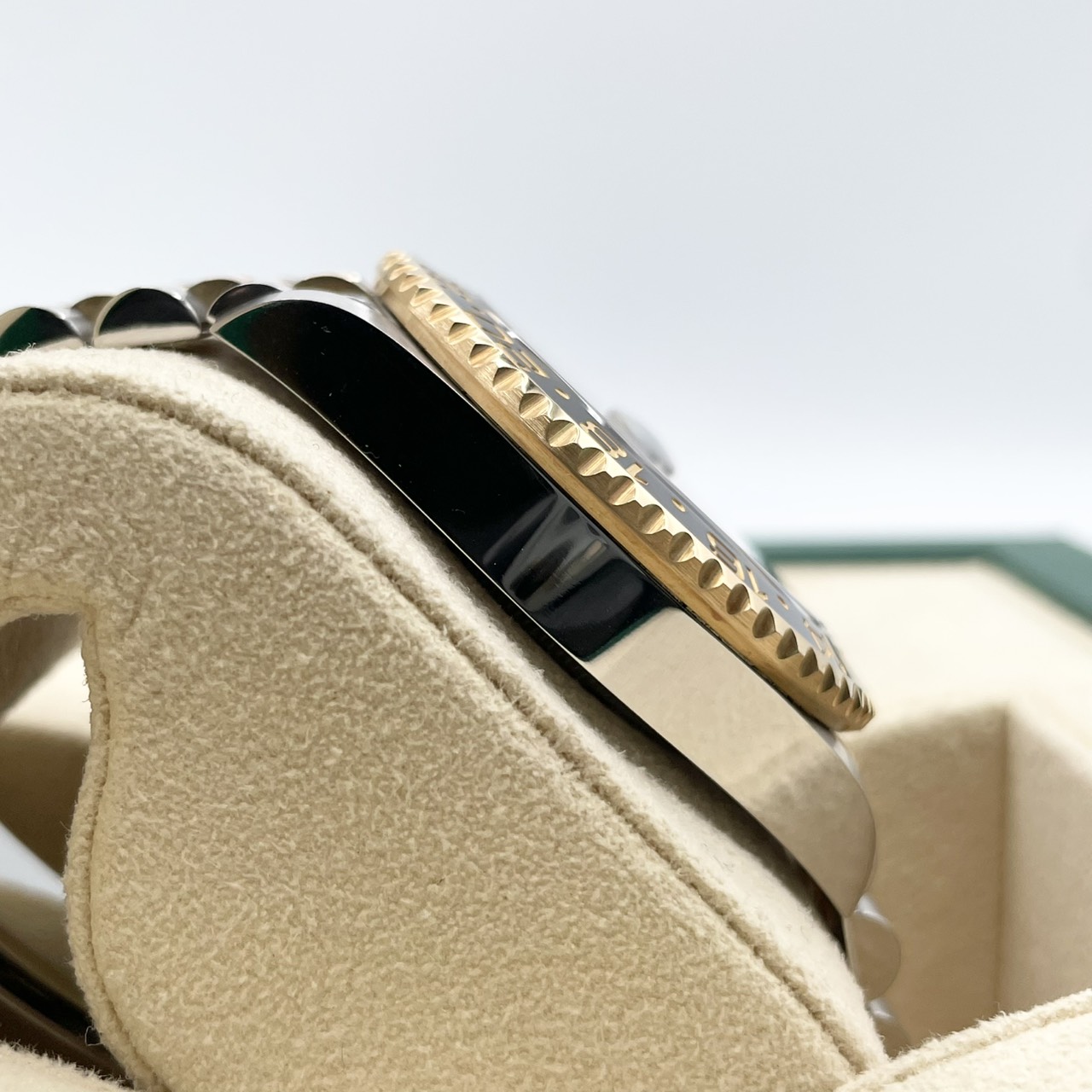 ロレックス GMTマスターII 126713GRNR ジュビリーブレス ブラック 40mm