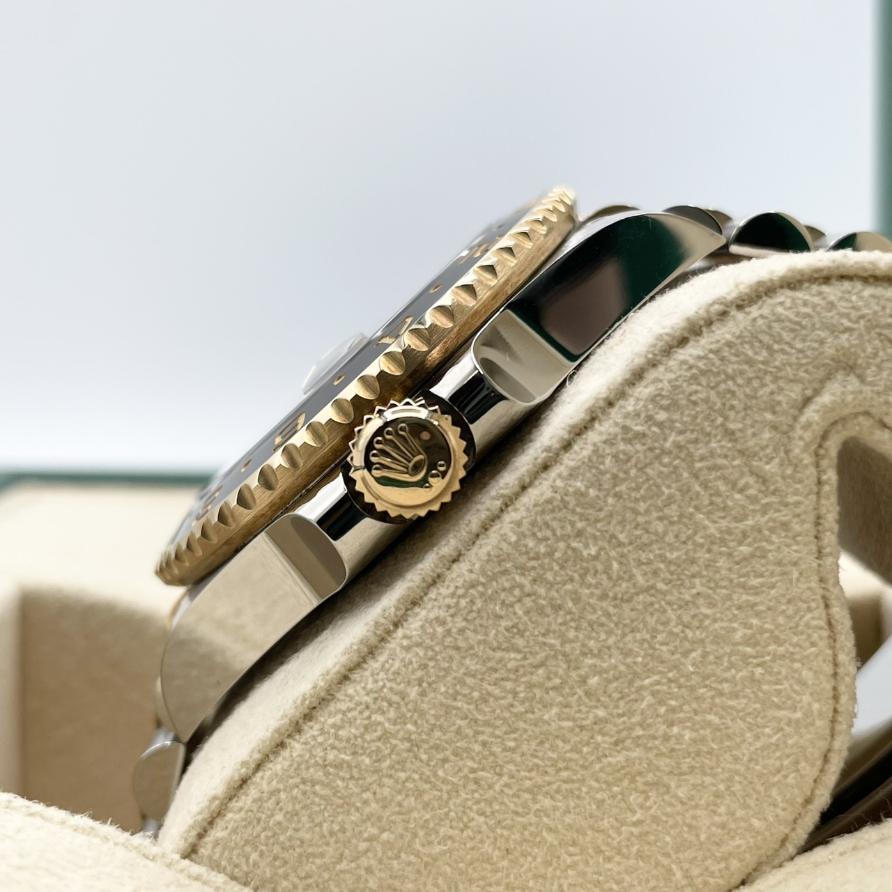 ロレックス GMTマスターII 126713GRNR ジュビリーブレス ブラック 40mm