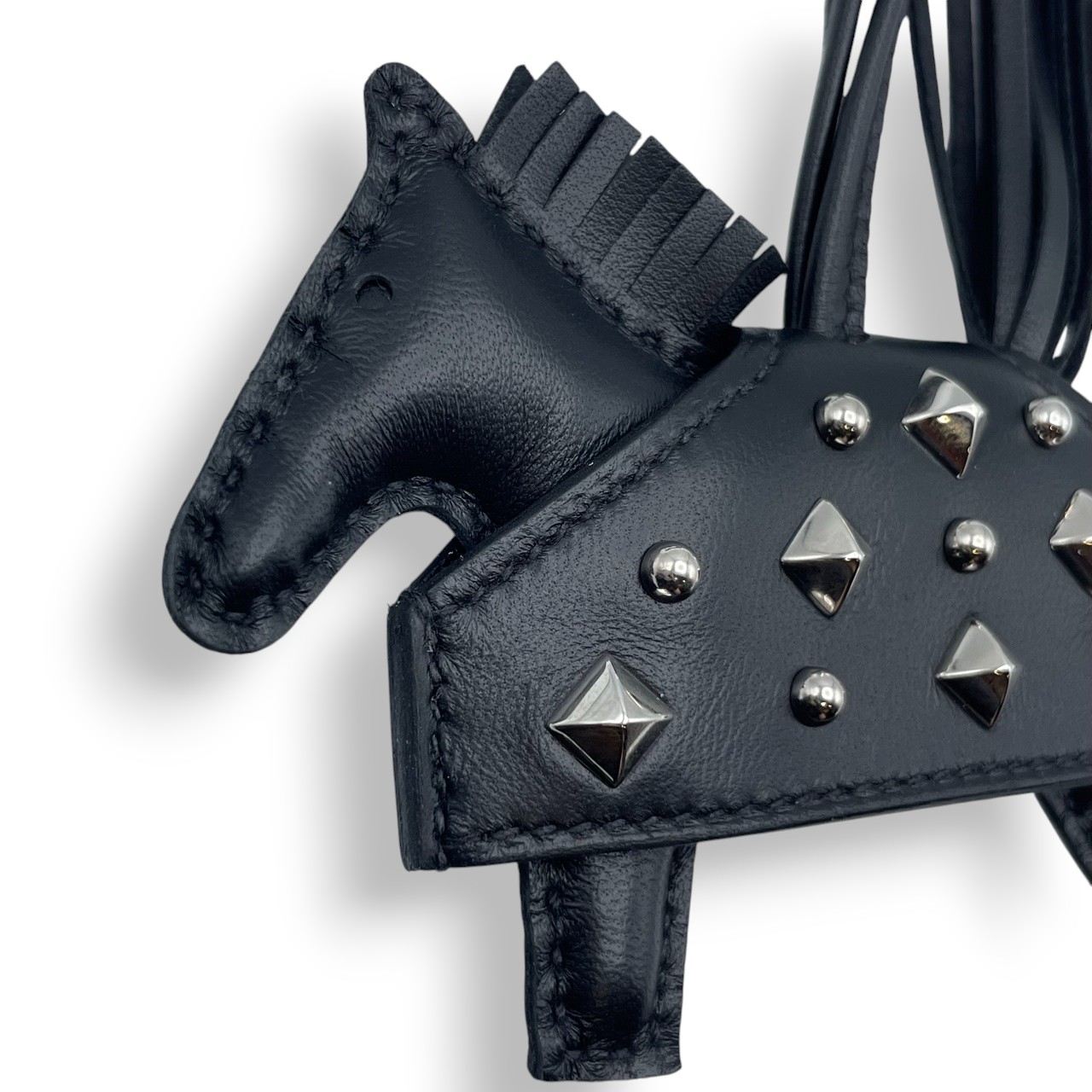 HERMES チャーム　ロベオロック　黒　シルバー エルメス<br>ロデオ ロベオロック PM<br>チャーム<br>クロ<br