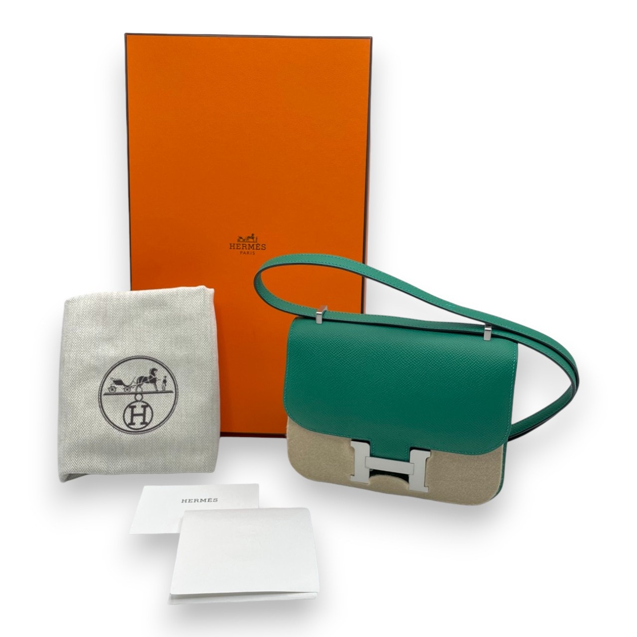 エルメス コンスタンスミニ 18 ヴェールヴェルディゴ エプソン