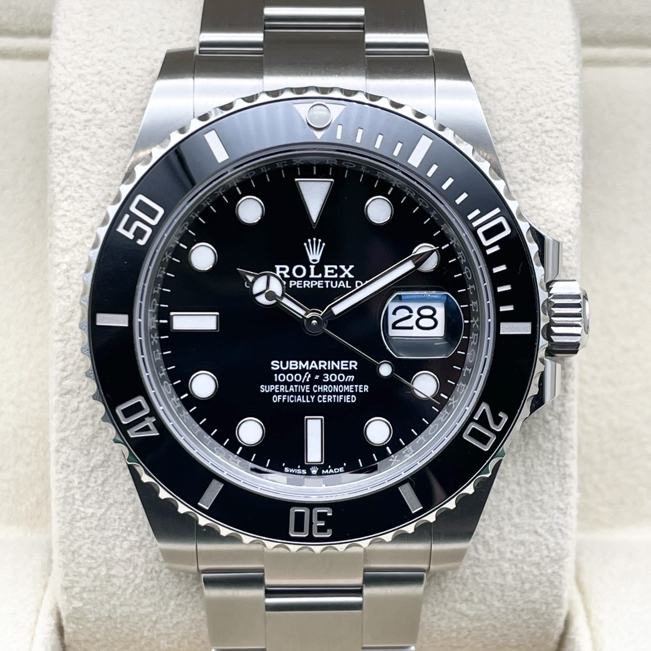 ロレックス サブマリーナデイト 126610LN ブラック 41mm