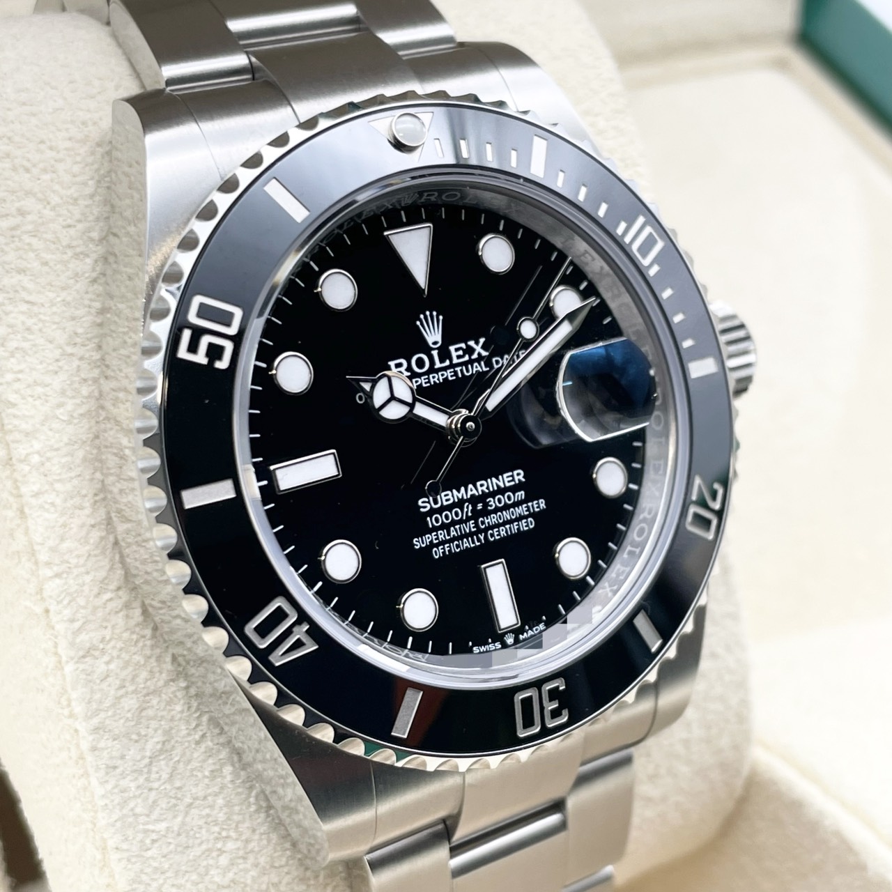 ロレックス サブマリーナデイト 126610LN ブラック 41mm