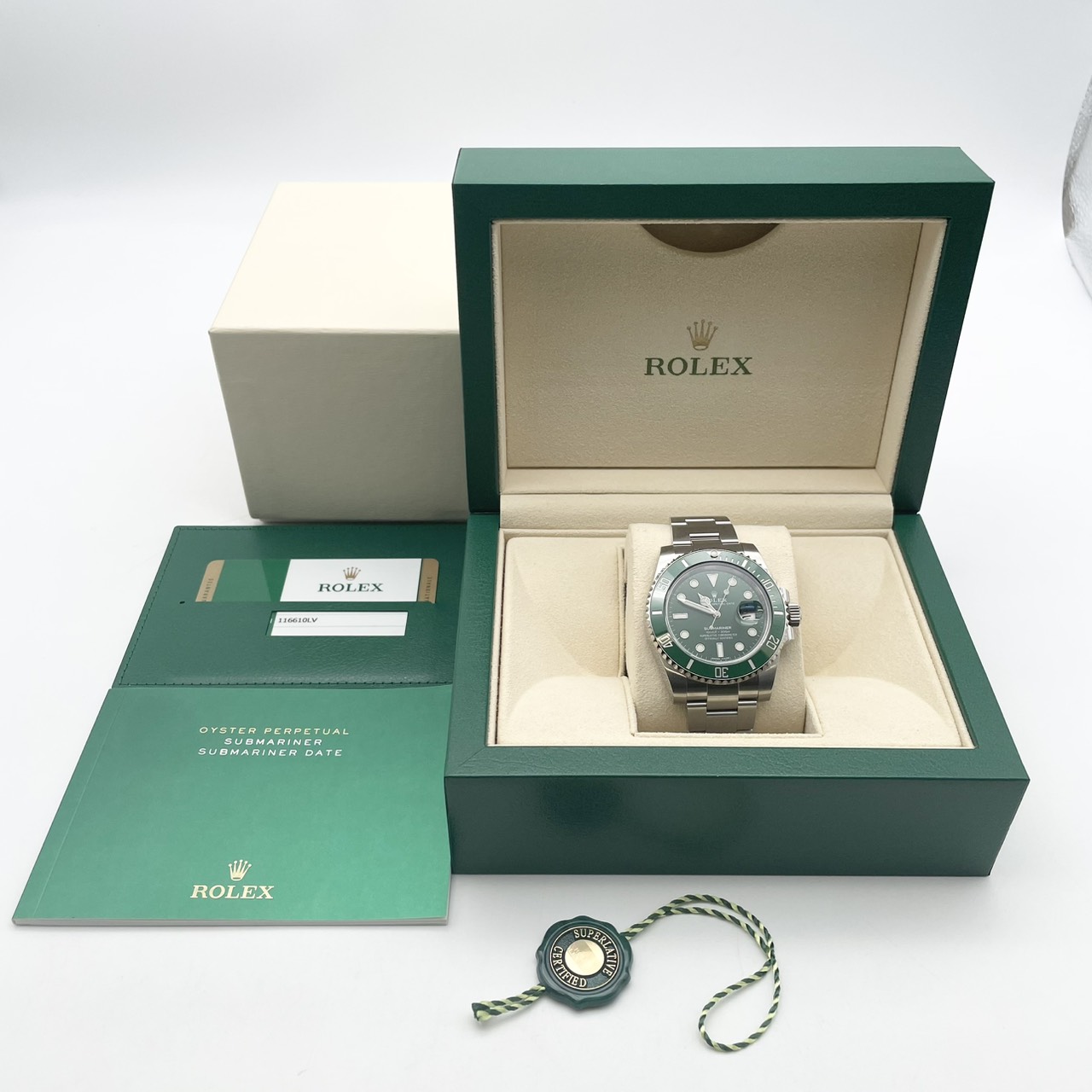 【廃盤モデル！鏡面バックル】ロレックス サブマリーナーデイト 116610LV グリーン オイスターブレス 40mm