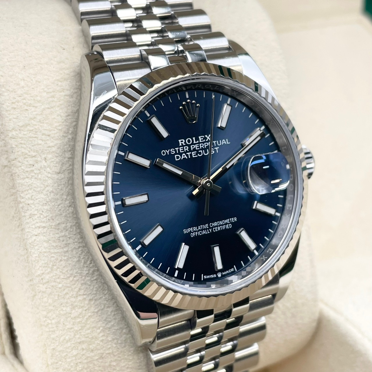 ロレックス デイトジャスト 126234 ブライトブルー ジュビリーブレス 36mm