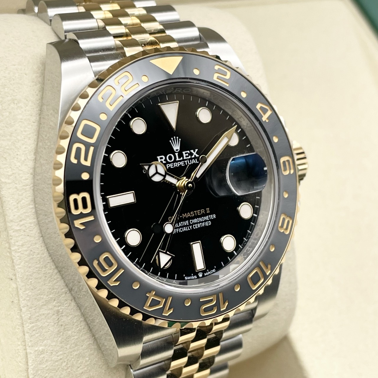 ロレックス GMTマスターII 126713GRNR ジュビリーブレス 40mm