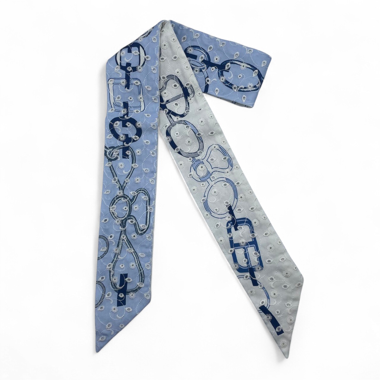 超美品・人気デザイン★エルメス ツイリー Do Re Boucles エルメス ツイリー ド・レ・ブックル・ブロデリー・アングレーズ