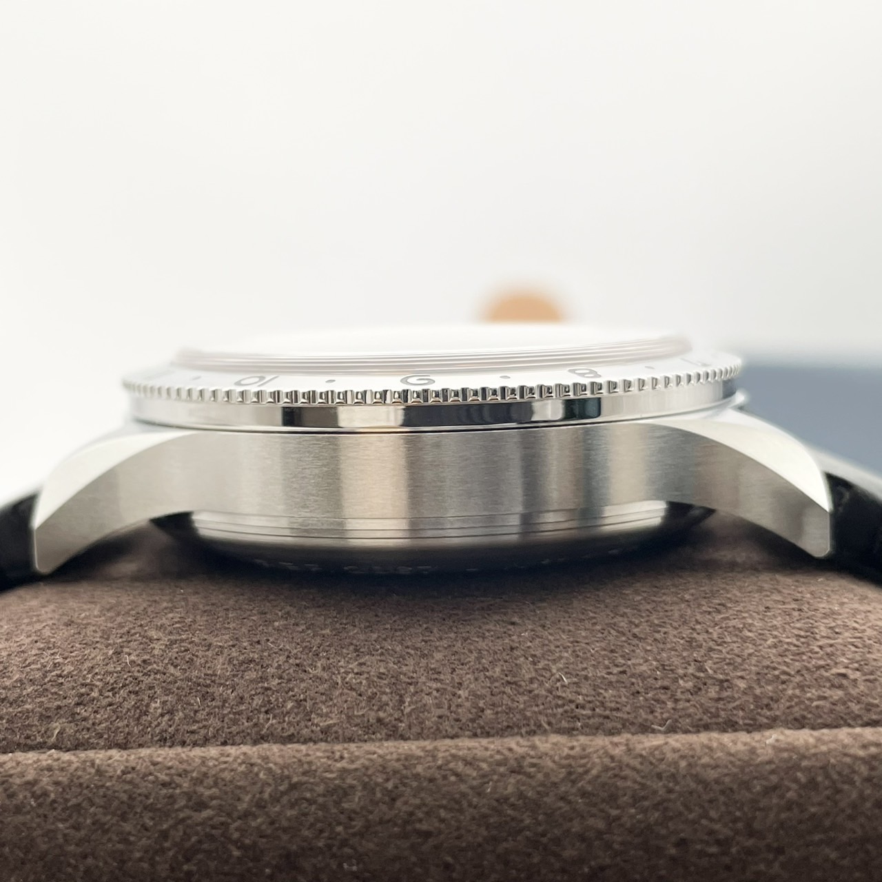 ブレゲ タイプトゥエンティ 2067ST/92/3WU ブラック 42mm