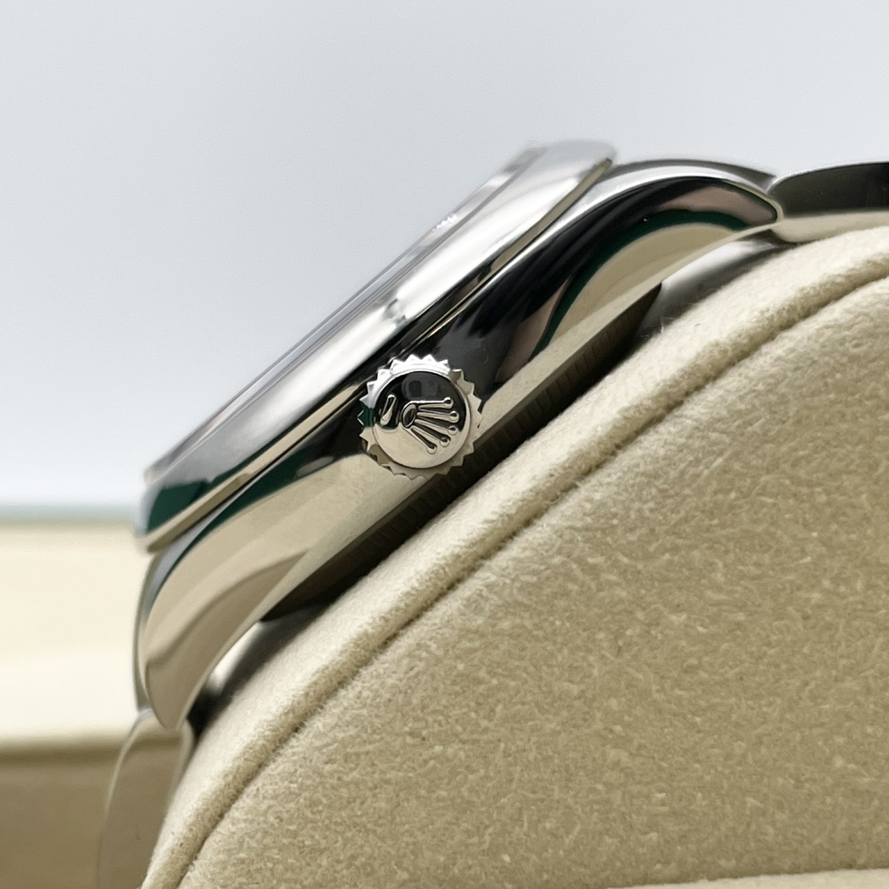 ロレックス オイスターパーペチュアル 277200 ラベンダー 31mm