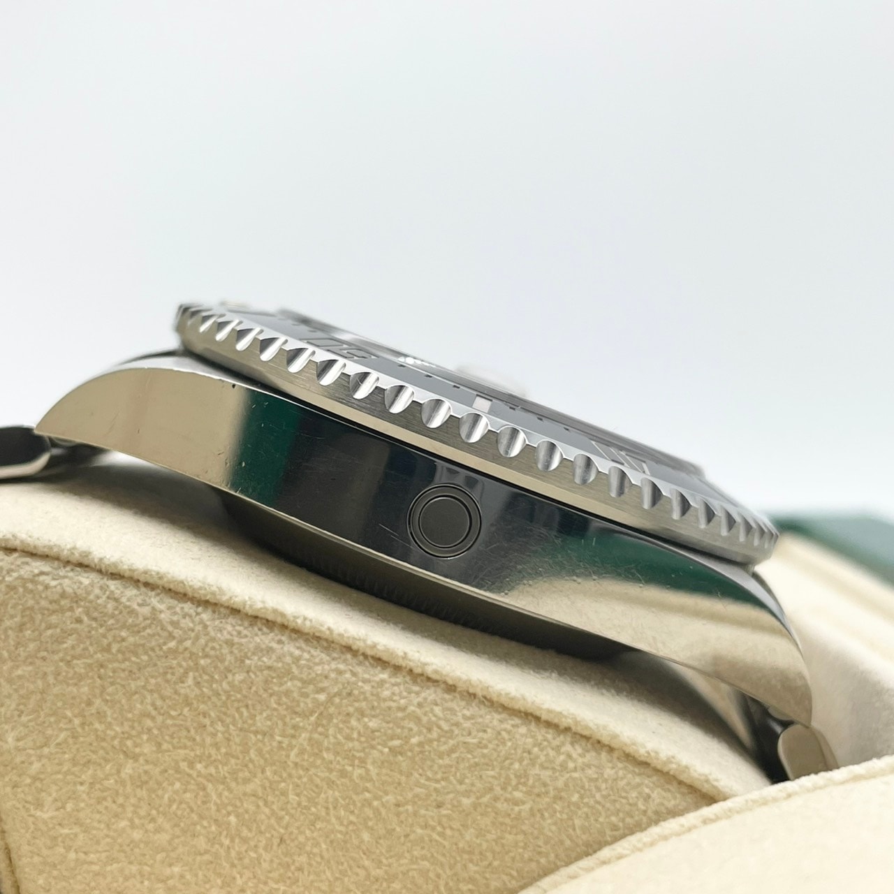 ロレックス シードゥエラー 126600 ブラック 40mm