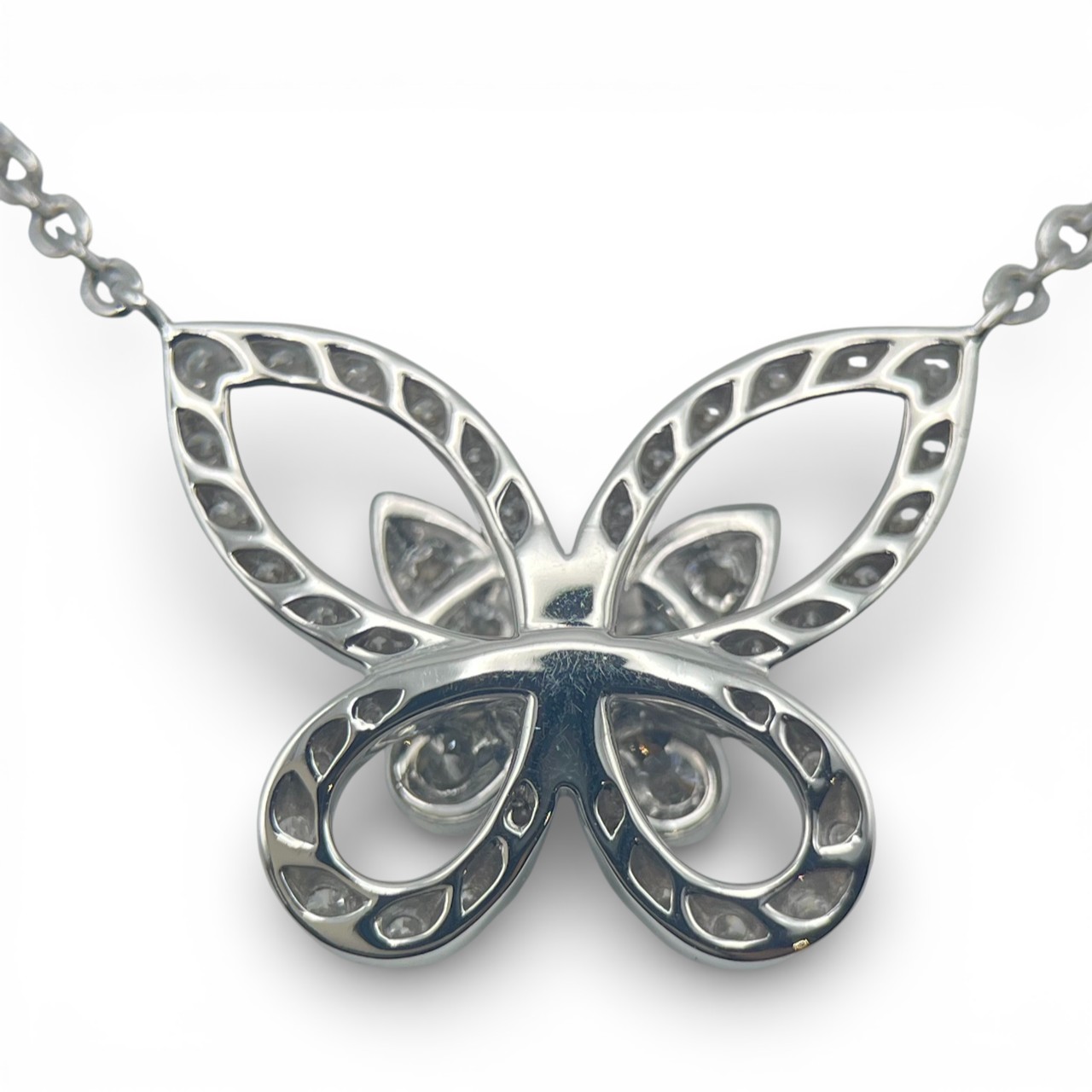 グラフ バタフライ シルエット ダイヤモンド ミニ ペンダント RGP695 ホワイトゴールド 46cm