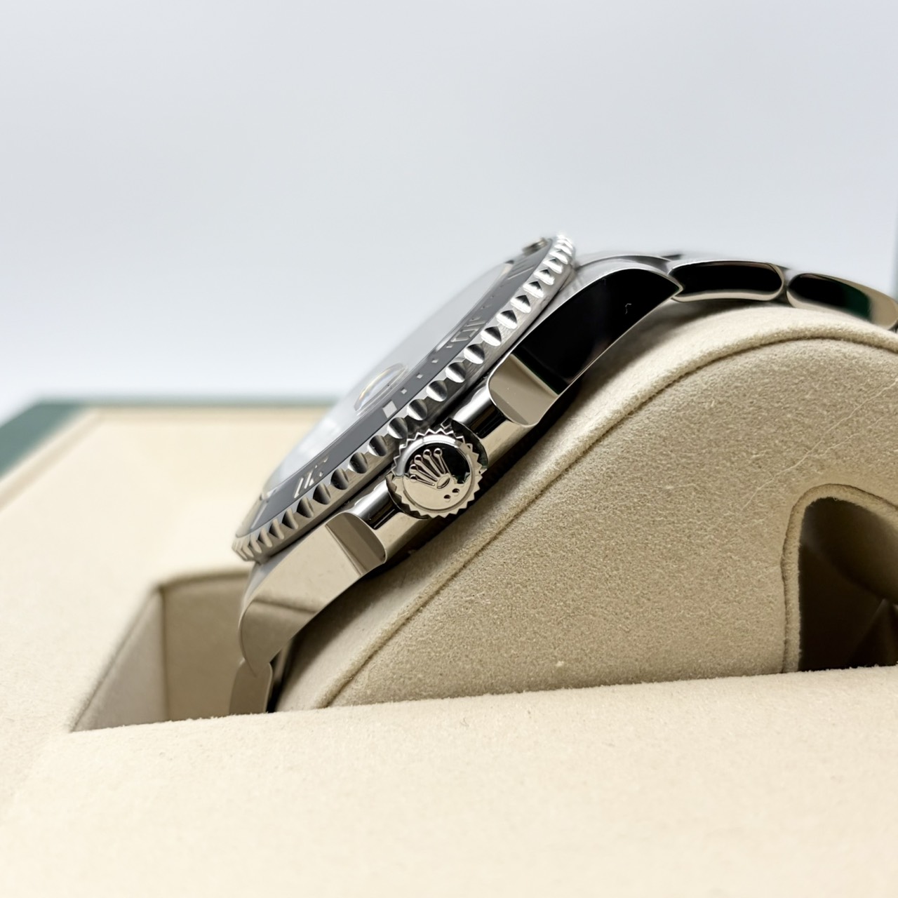 ロレックス サブマリーナーデイト 126610LN ブラック 41mm