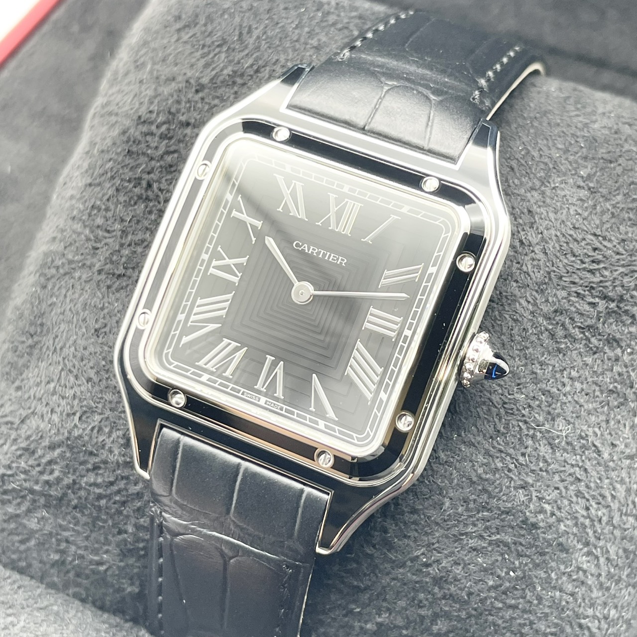 【定価約130万円！】カルティエ サントスデュモン WSSA0046 ブラック 43.5mm×31.4mm