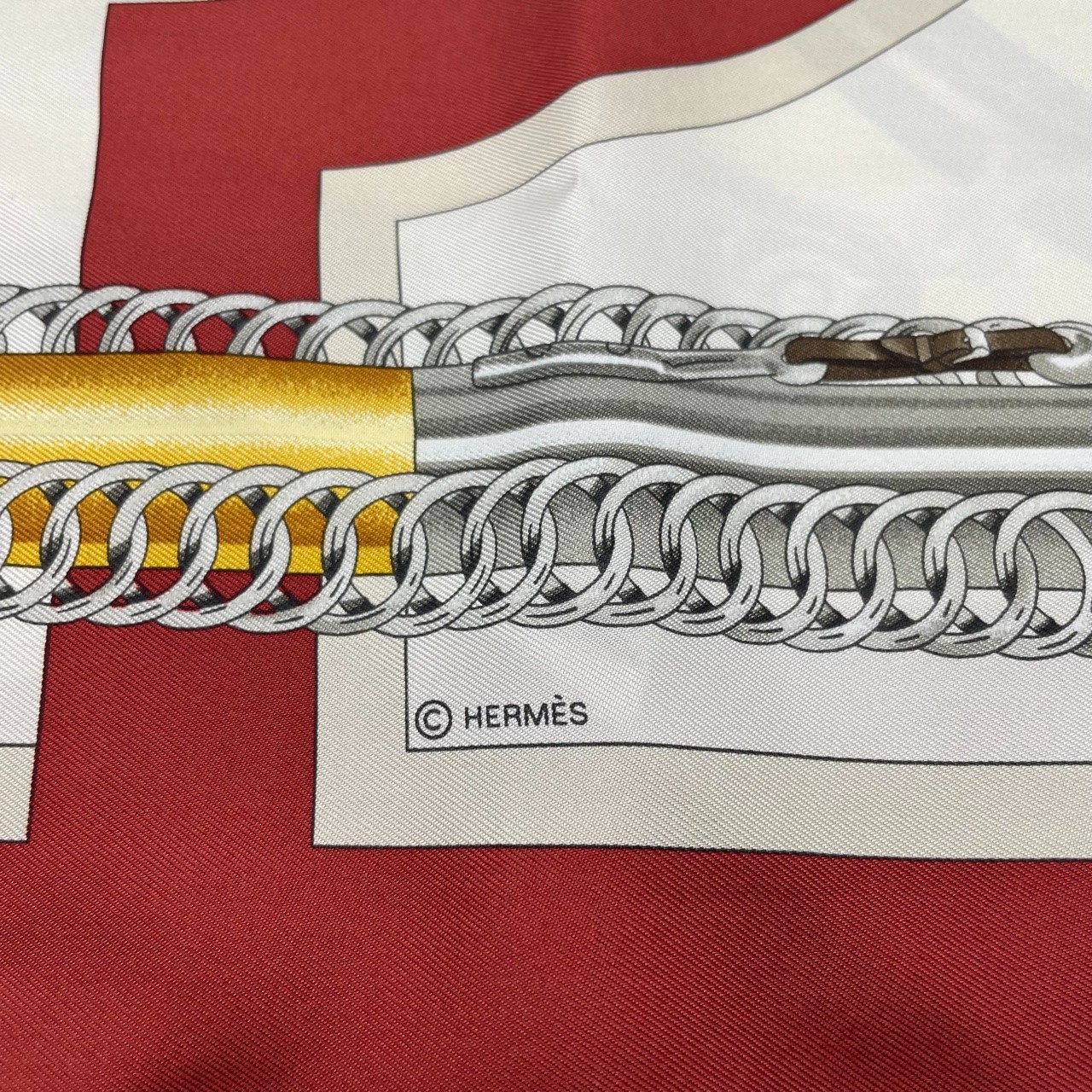 エルメス カレ 90 弓形連結 レッド/ブラウン/ベージュ シルク100