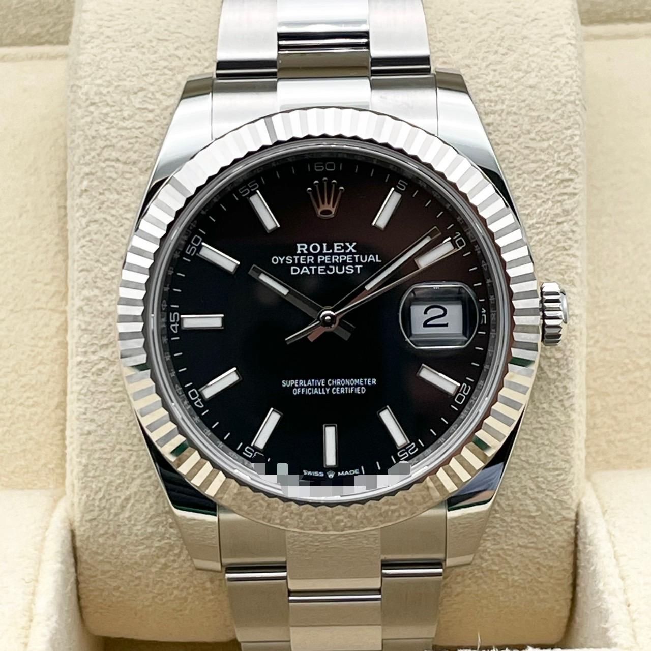 ロレックス デイトジャスト 126334 ブラックオイスターブレスレット 41mm