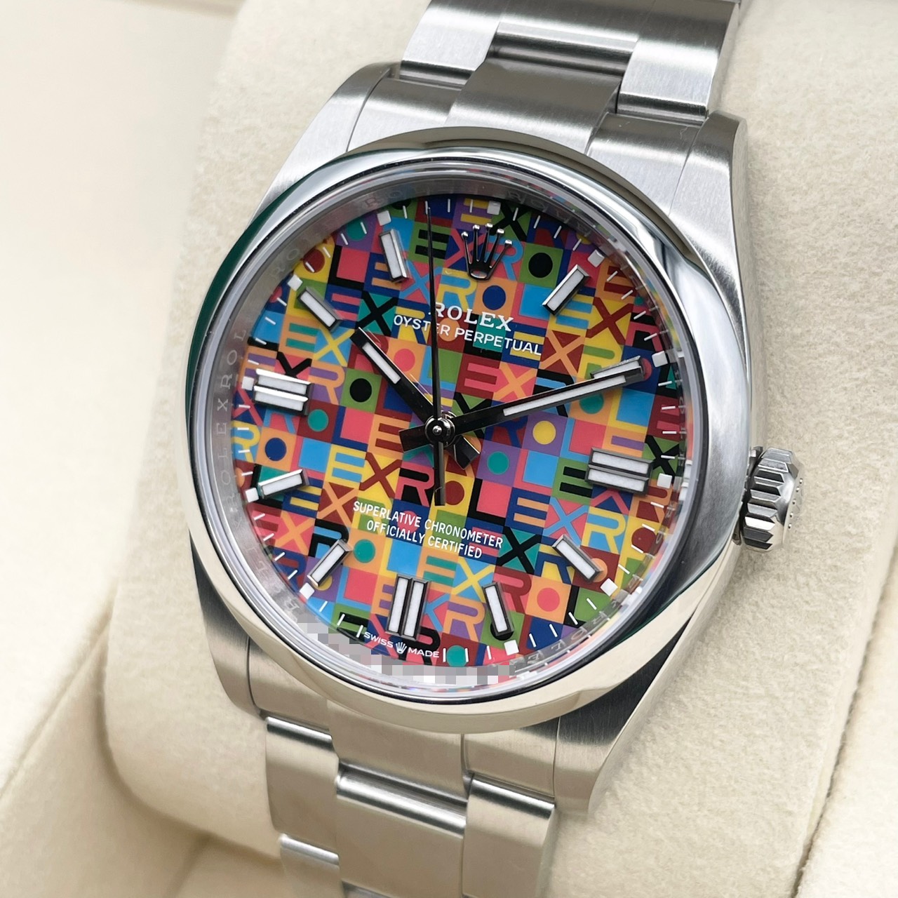 ロレックス オイスターパーペチュアル 126000 マルチカラー ジュビリーモチーフ 36mm