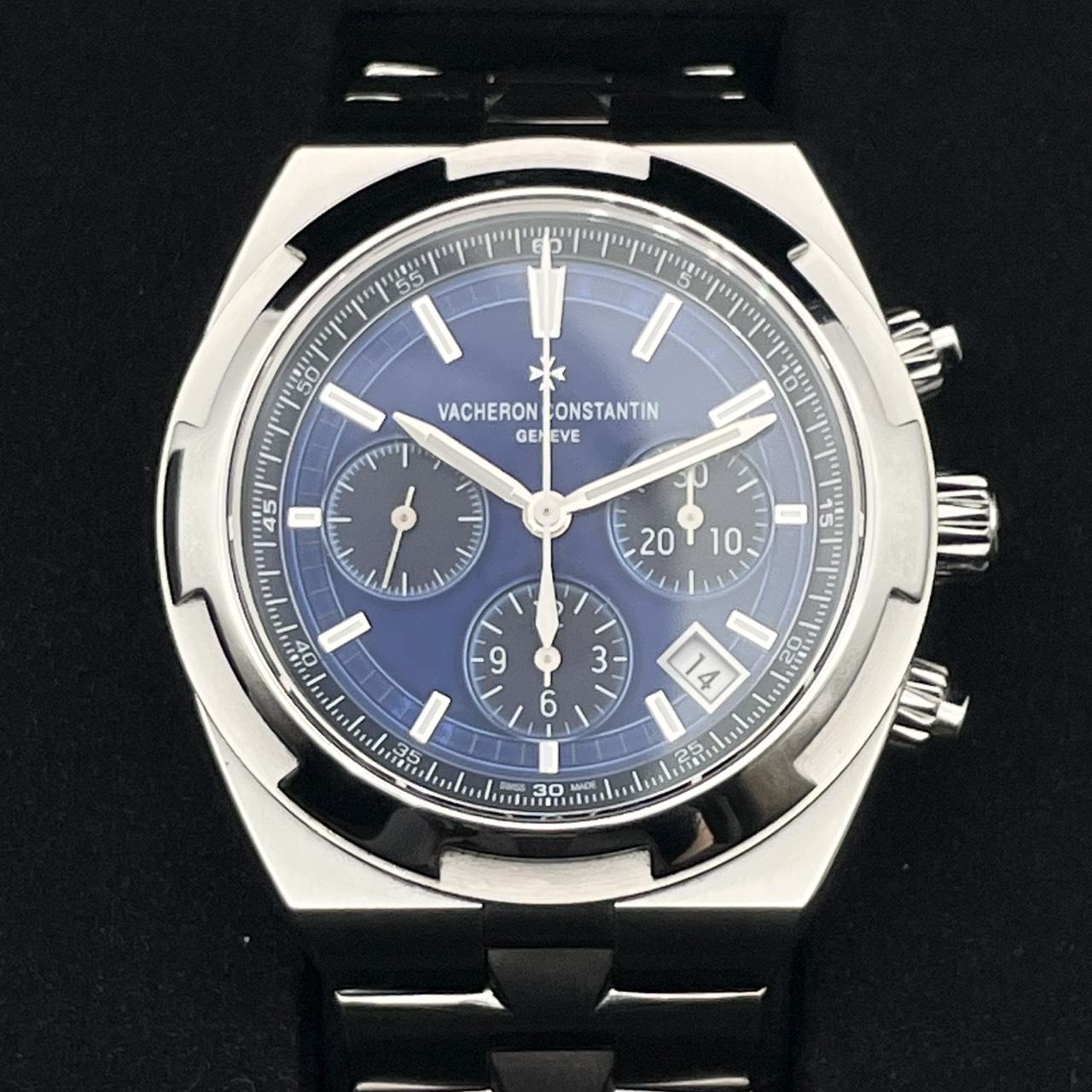 ヴァシュロンコンスタンタン オーヴァーシーズ・クロノグラフ 5500V/110A-B148 42.5mm