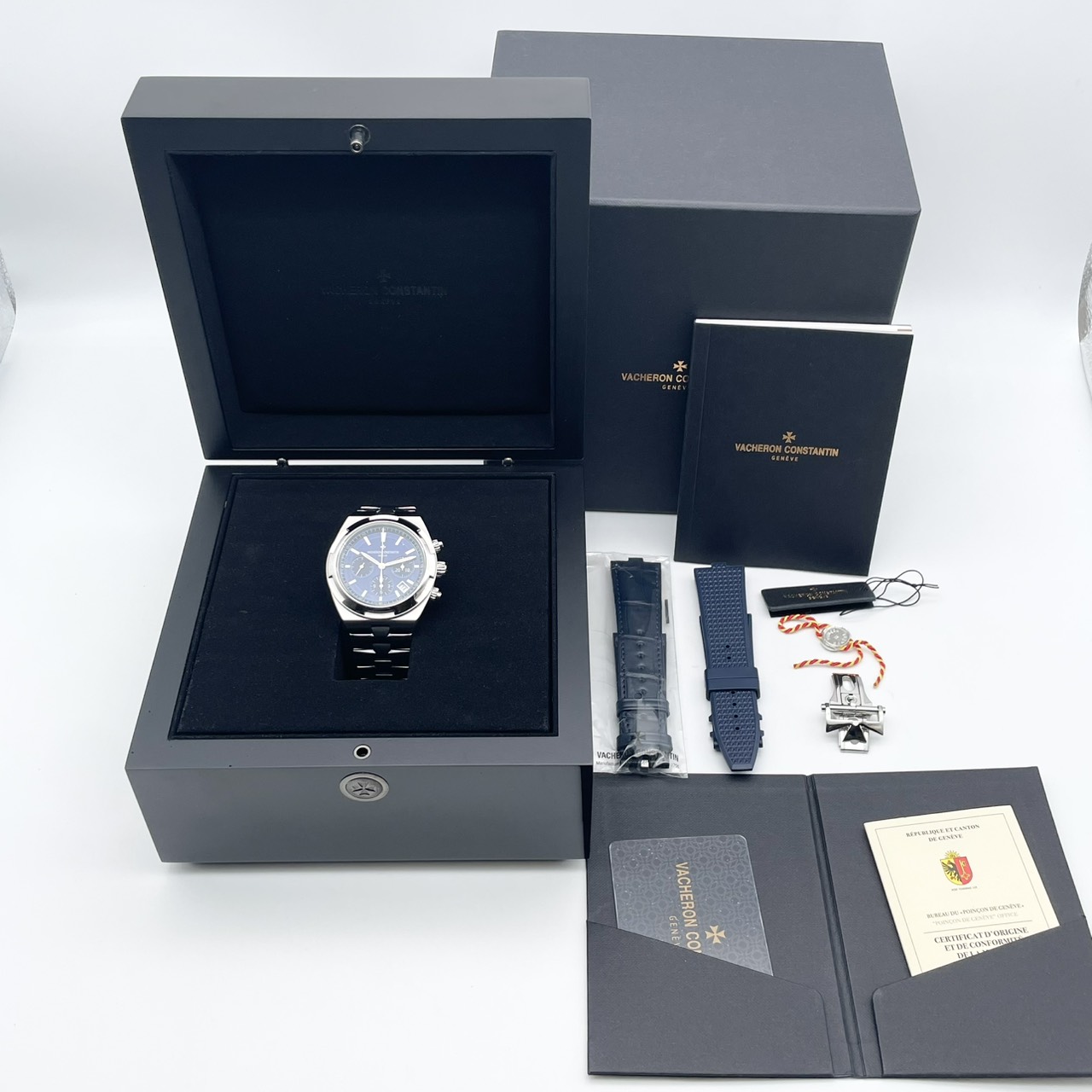 ヴァシュロンコンスタンタン オーヴァーシーズ・クロノグラフ 5500V/110A-B148 42.5mm