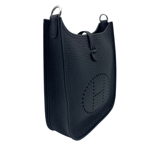 エルメス ミニエヴリン TPM  トリヨンクレマンス ノワール シルバー金具 W刻印