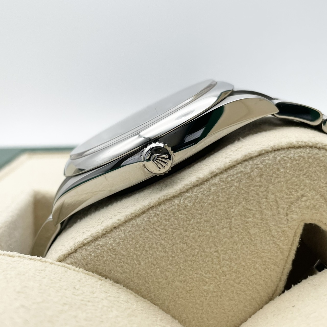 ロレックス オイスターパーペチュアル 124300 グリーン オイスターブレスレット 41mm