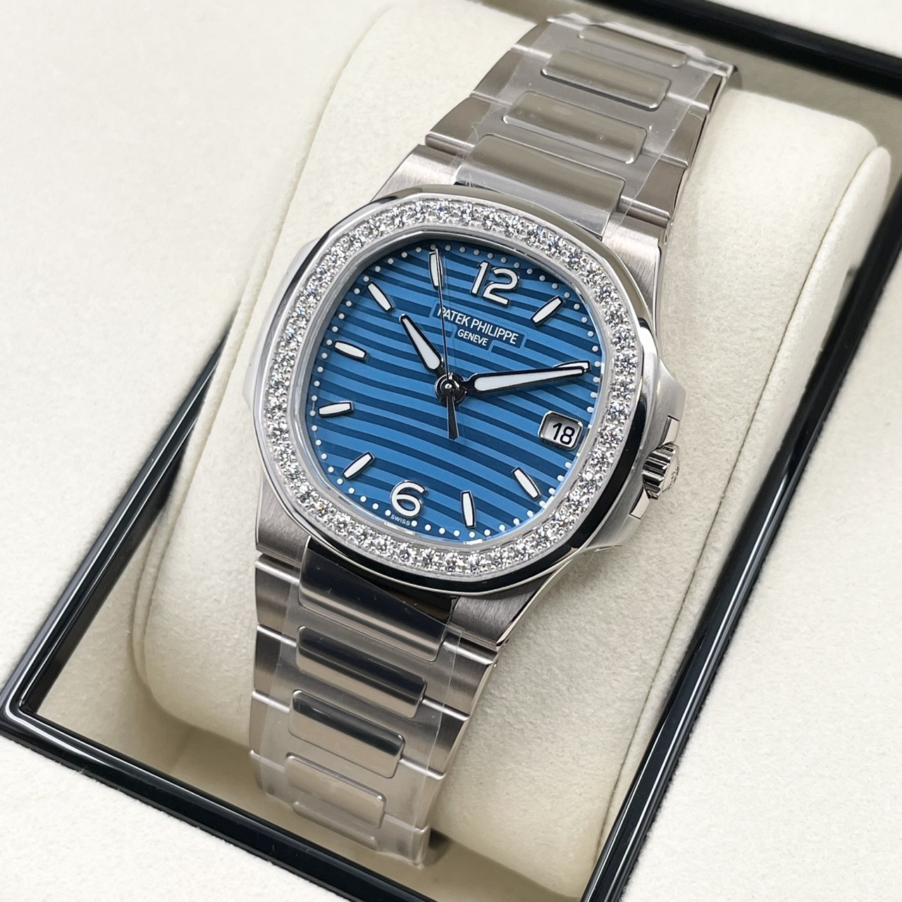 【新ギャラ完備！】パテックフィリップ ノーチラス 7010/1G-013 アズールブルー ホワイトゴールド 32mm
