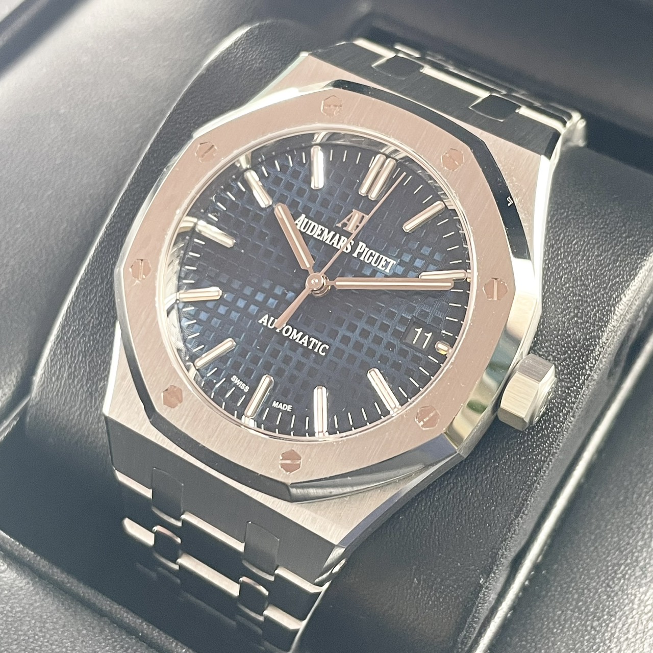 オーデマピゲ ロイヤルオーク 15450ST.OO.1256ST.03 ブルー 37mm