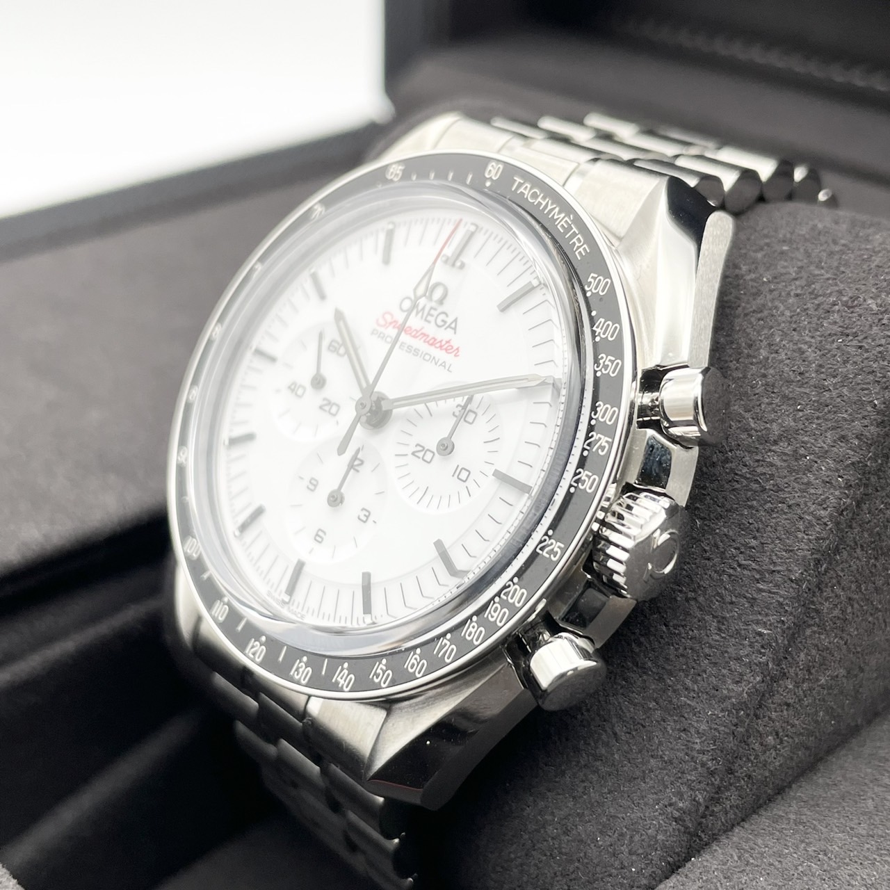 オメガ スピードマスター ムーンウォッチ プロフェッショナ﻿ル 310.30