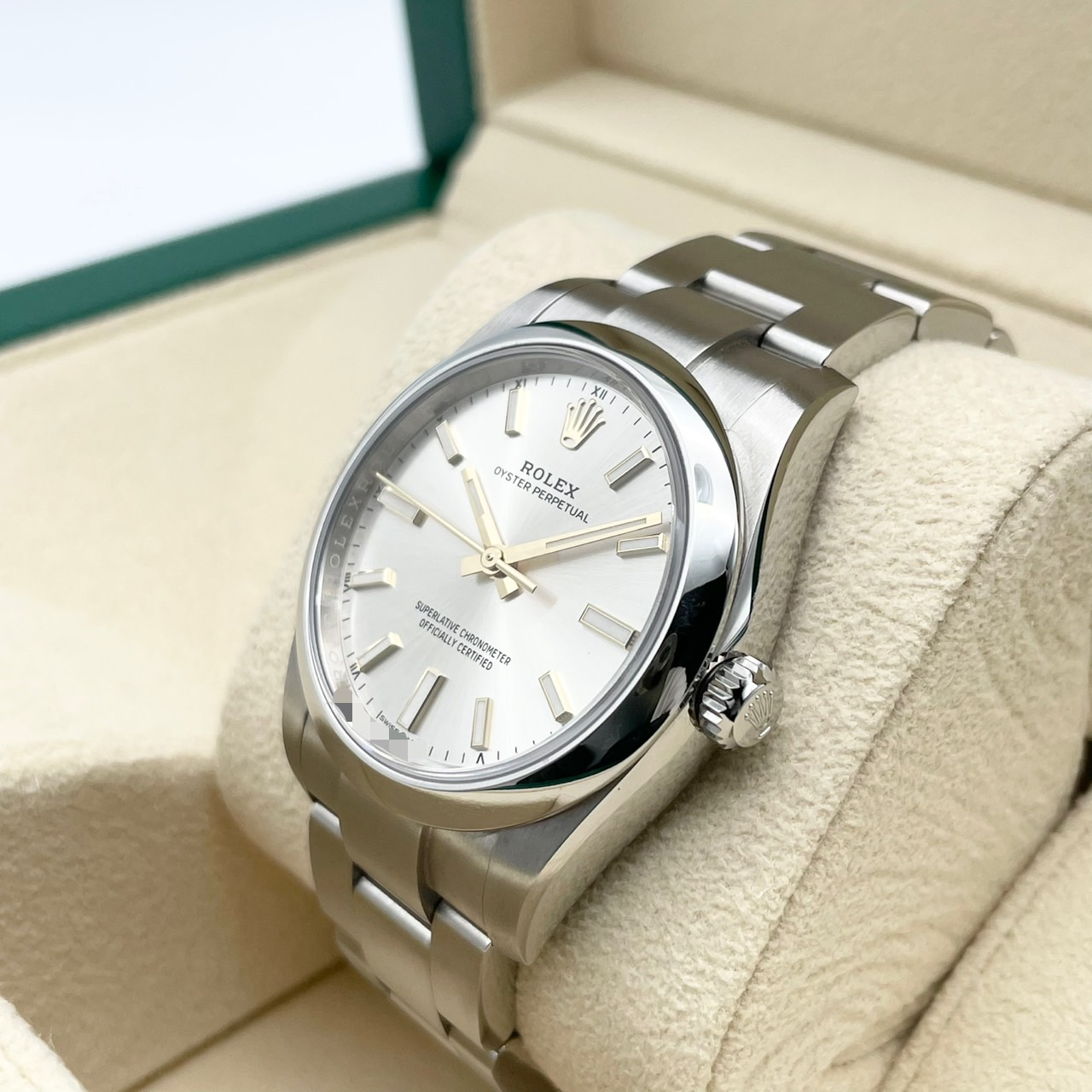 ロレックス オイスターパーペチュアル 124200 シルバー オイスターブレスレット 34mm