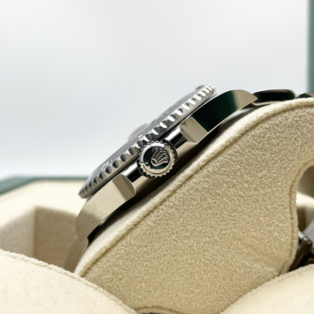 ロレックス サブマリーナーデイト 126610LN ブラック 41mm