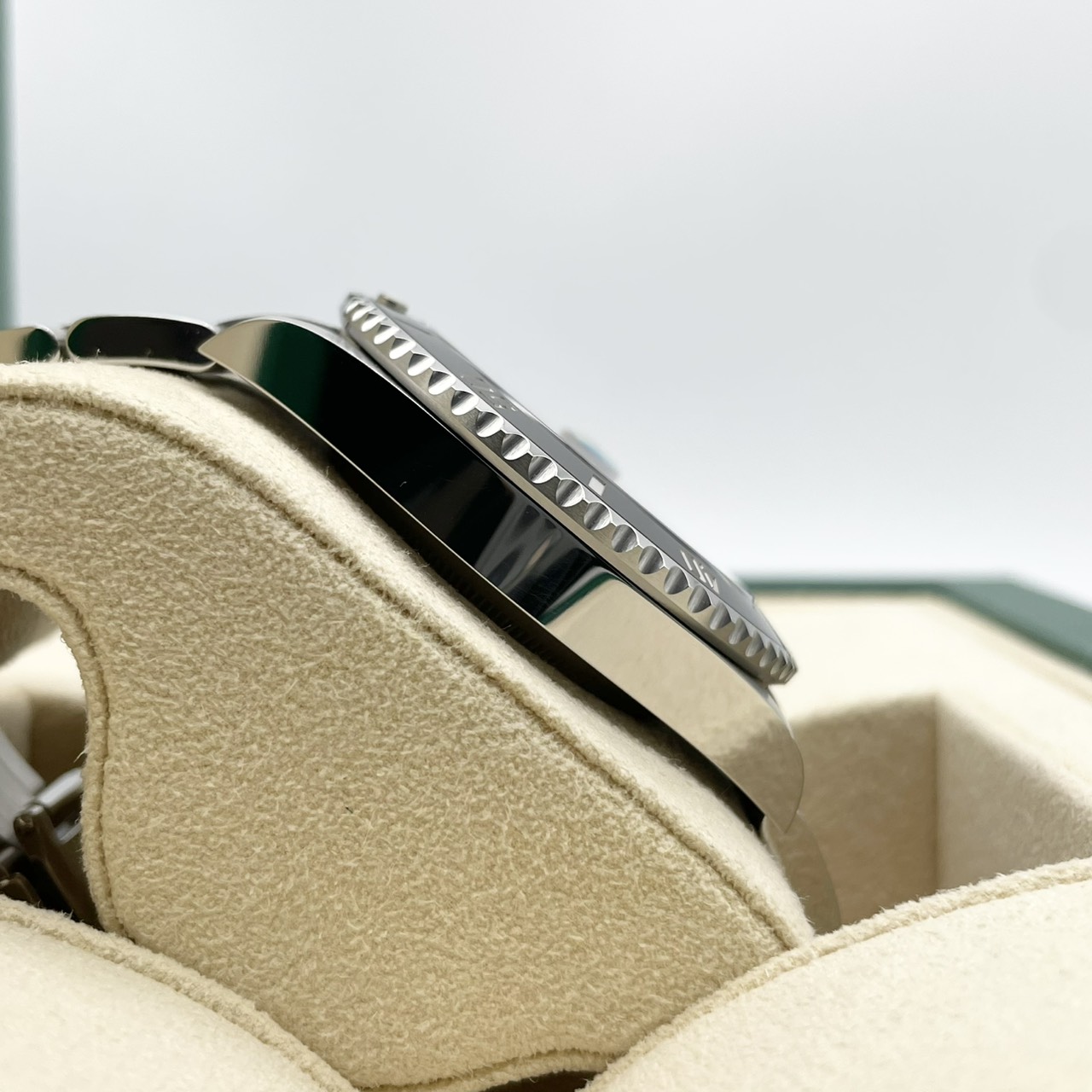 ロレックス サブマリーナーデイト 126610LN ブラック 41mm