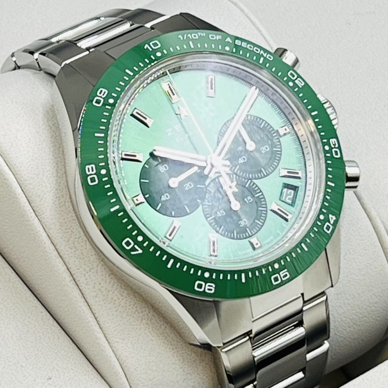 ゼニス　クロノマスタースポーツ　YOSHIDA SPECIAL EDITION　03.3107.3600/56.M3100　グリーン　41mm