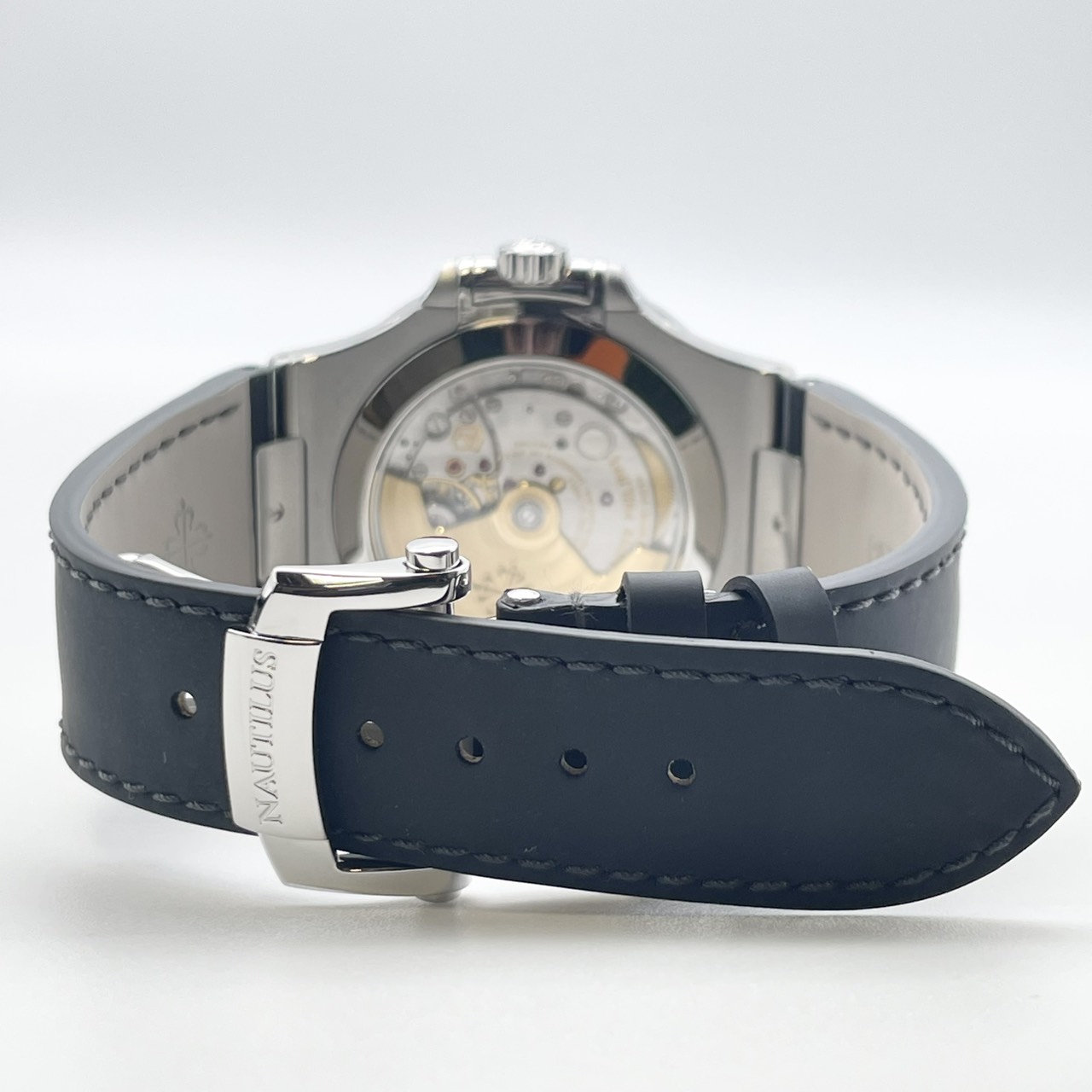 パテックフィリップ ノーチラス アニュアルカレンダー 5726A-001 40.5mm