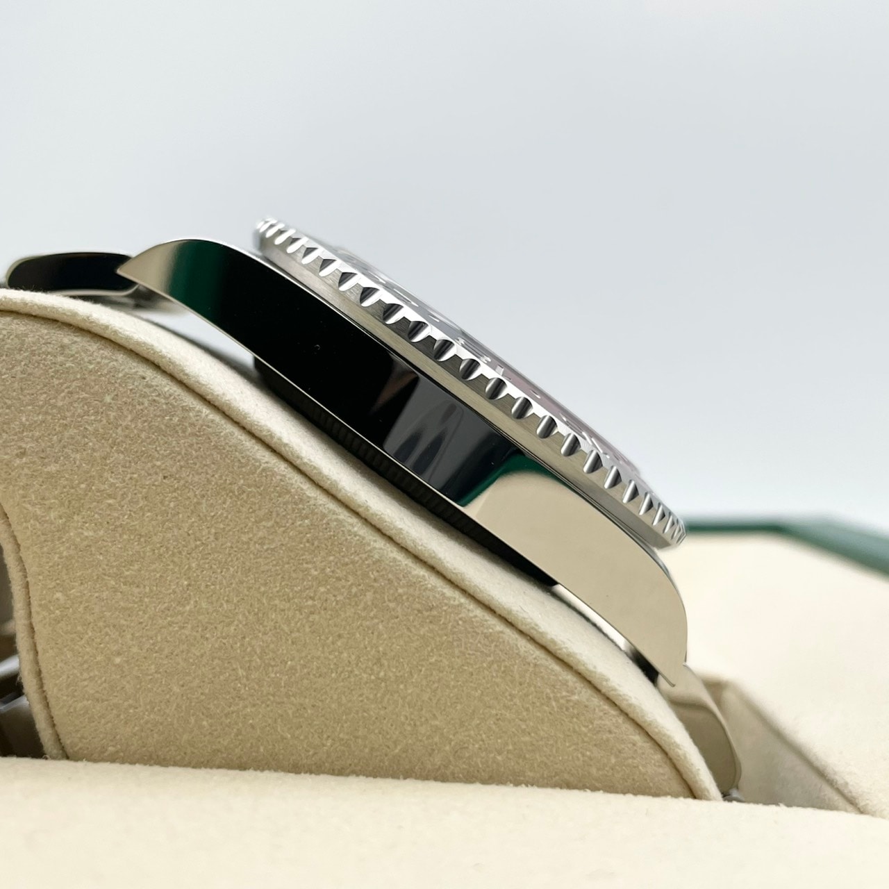 ロレックス GMTマスターII 126710BLRO  オイスターブレスレット ブラック 40mm