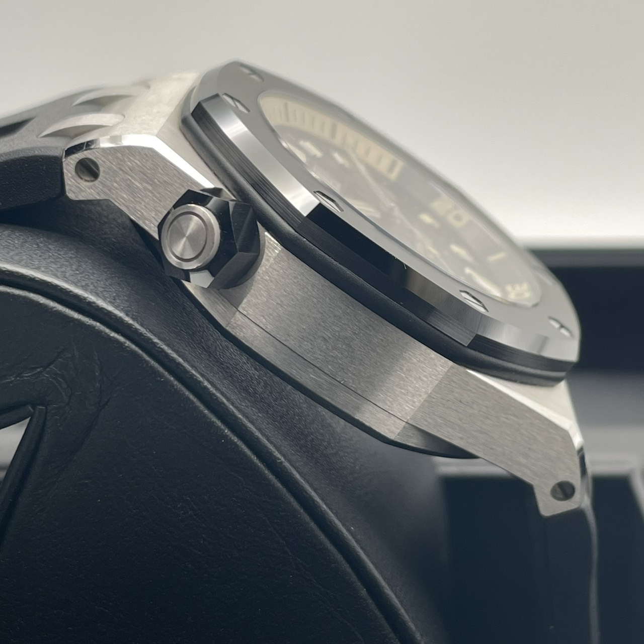 オーデマピゲ ロイヤルオーク オフショア ダイバー 15720CN.OO.A002CA.01 42mm