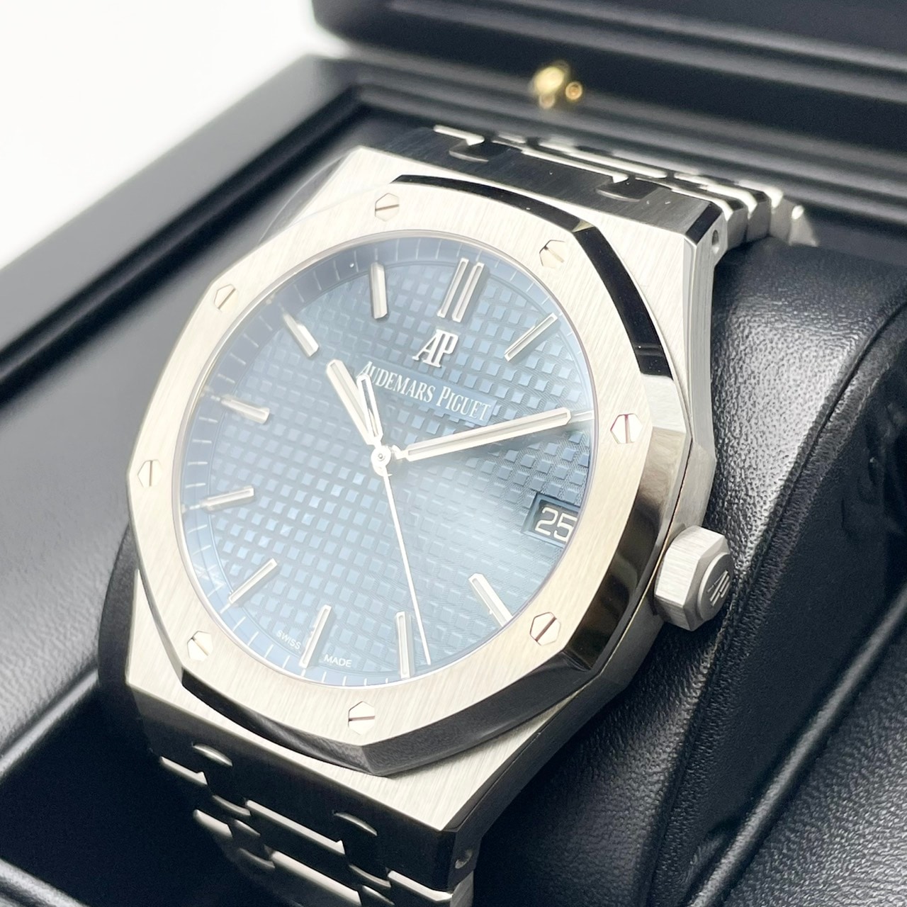 オーデマピゲ ロイヤルオーク 15500ST.OO.1220ST.01 ブルー 41mm