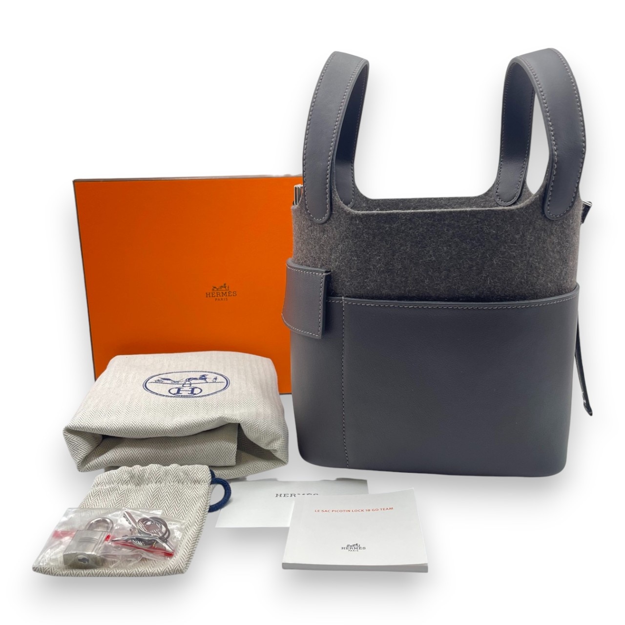 【新品未使用】HERMES ピコタンロック PMサイズ　エベンヌ　K刻印 新品未使用】HERMES ピコタンロック PMサイズ エベンヌ K刻印 新品未