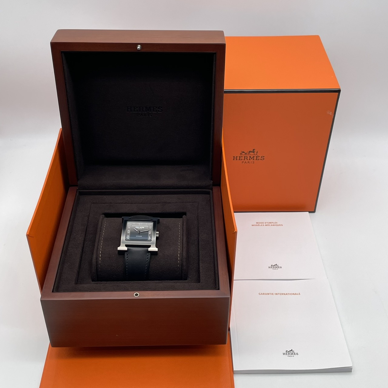 エルメス Hウォッチ HH5.841 チタン グレー 30mm