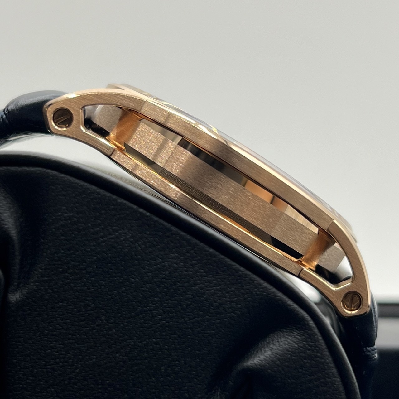 オーデマピゲ CODE 11.59 バイ オーデマ ピゲオートマティック 15210OR.OO.A002KB.03