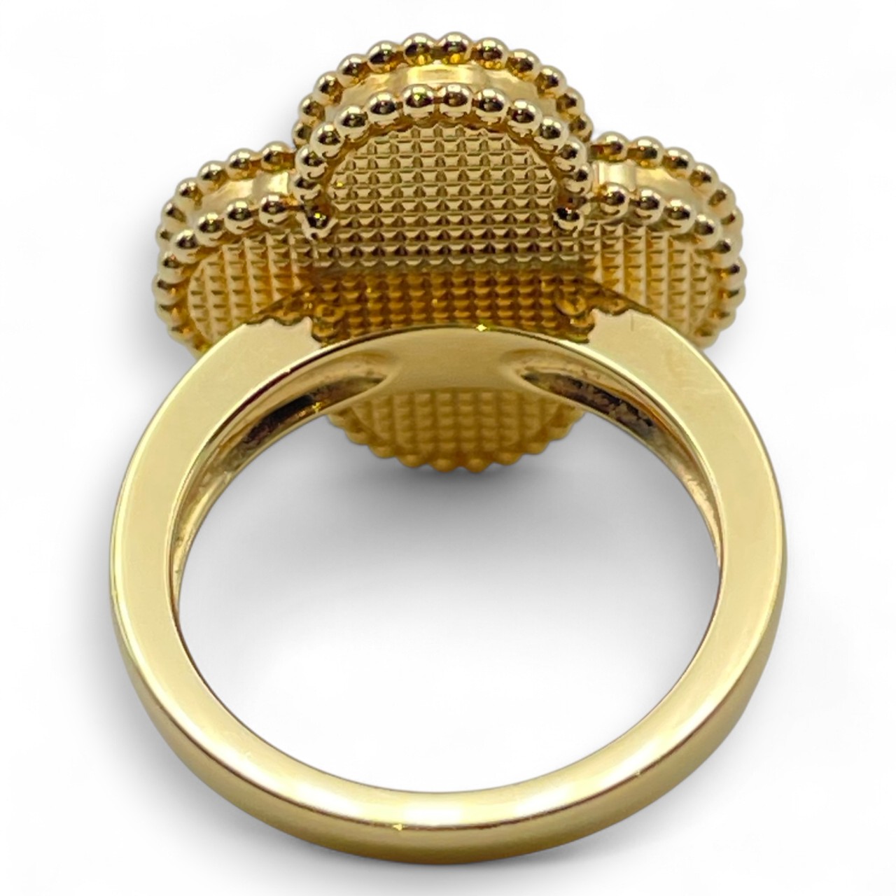 ヴィンテージアルハンブラ　マザーオブパール　イエローゴールド ヴァンクリーフ＆アーペル Van Cleef & Arpels ヴィンテージ